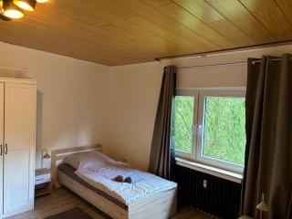 Ferienwohnung mit 2 Schlafzimmer, 5 Einzelbetten in Gelsenkirchen - 8