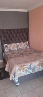 Little Rose Guesthouse - 8