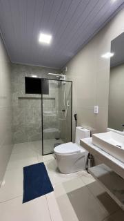Casa com hidro privativa - 8