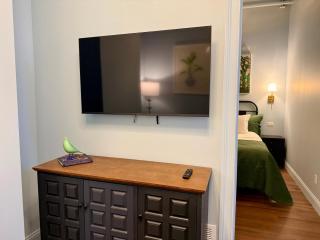 Hollyhock Suite 508 2 Beds, 1 Bath - 2