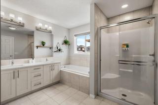 Top Rated Luxury House with Central AC, Double Garage Parking, 2 Kitchens, 5 Bedrooms & More! - 6