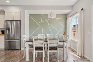 Top Rated Luxury House with Central AC, Double Garage Parking, 2 Kitchens, 5 Bedrooms & More! - 3