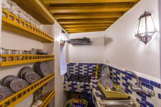 Entire Cozy Riad-Fez Medina Guest House with Rooftop - 6