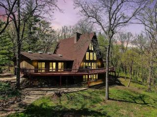 Private A-Frame - 5 Acres-Fishing Pond-Rock Wall - 0