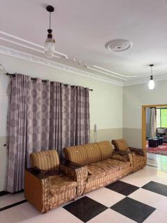3 Bed Private, Elegant Stay for Families & Friends - 4
