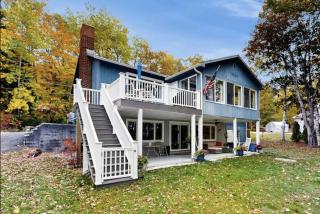 Lakefront on Sand Pond - 8