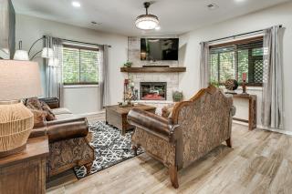 Patio, Porch + Fire Pit! Family Home By Branson - 5