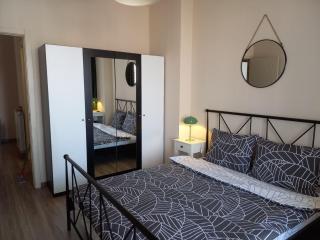 Ameri Plaza Green Apartments - 4