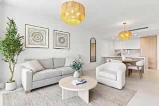 Stunning High-Floor 2BR - Ocean & Skyline Views - 0