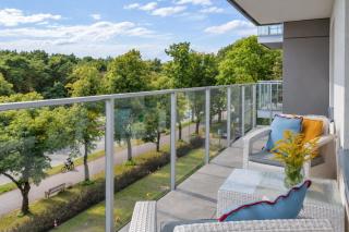 Baltica Towers Seaside with Gym, Tennis & Sauna by Lion Apartments - 2