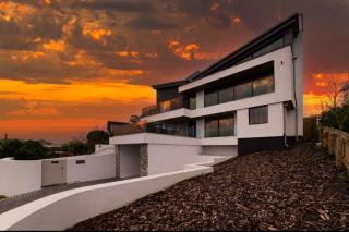 Oystercatcher Sea View Holiday Home Cornwall - 1