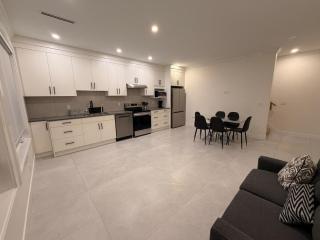 Elegant New 3-Bedroom Retreat Perfect for Families - 8