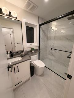 Elegant New 3-Bedroom Retreat Perfect for Families - 3