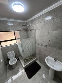 Harry's Luxury Guest House - 7