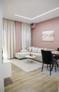 Pavé Boutique Apartment! Your Cozy Stay in Korçë - 0