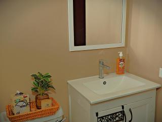 Akim's Apartments - 8