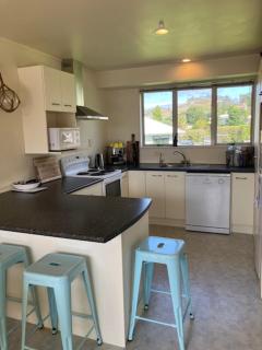 Hahei Beach Village Apartment - 4
