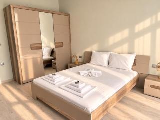 ATEA Poolside Apartments & Steps from the Beach - 3