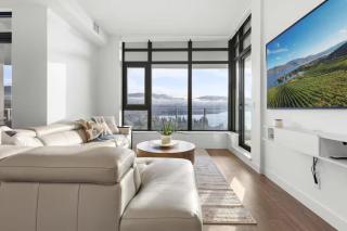 Penthouse with Unobstructed Lake and Mountain View - 0