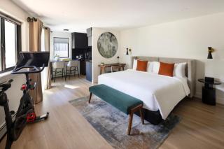 The Como Hotel - 2