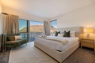 The Living View Holiday Home - 0