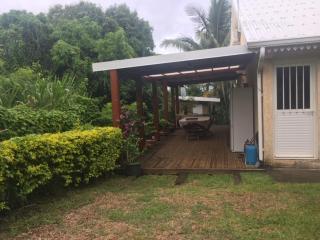 Grande maison avec jardin et piscine à Saint-Joseph - 3
