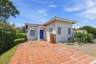 2-Bed-3 Bath Villa, Saltwater Pool, BBQ in SOV - 9