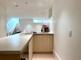 Premium Designer Retreat with Private Deck High Park - 1