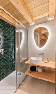 Alpine Chic Retreat - 7