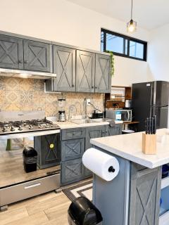 Vintage 3BR Coyoacán Apt w Free Parking - 7