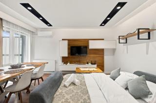 Strażacka Elegant Apartment by BookingHost - 2