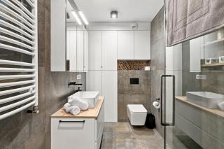 Strażacka Elegant Apartment by BookingHost - 9
