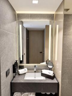 Executive WTC View Suite w Pool - 1