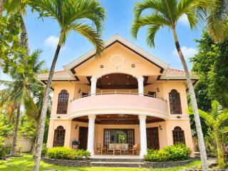 Private beachfront accommodation with ocean view and direct reef access - 9