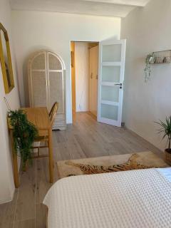La Maison d'Otis | Sea View Apt in Old Town Menton - 2