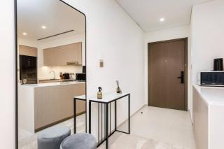 Elegant 1BR at Grande Signature City Living - 4