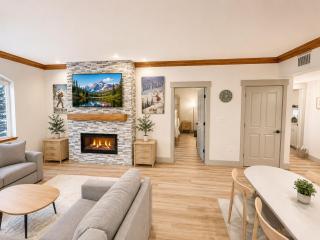 Designer King Villa Near Park City - Pool - 2072 - 8