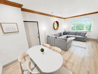 Designer King Villa Near Park City - Pool - 2072 - 6