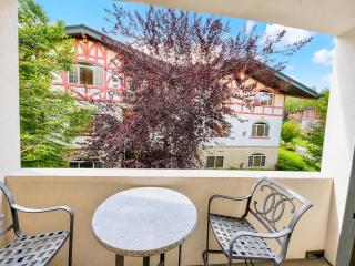 Designer King Villa Near Park City - Pool - 2072 - 1