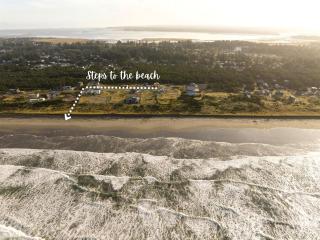Beachfront Luxe Hot Tub Game Room 5BR Sleeps 14 Westport Escape - 5