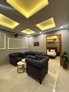 Midnight Den by Horizon Suites - 0
