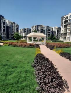 Elegant Apartment at Zayed Compound - 0