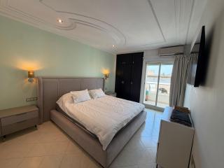 Sweet Jacobs Luxury Apartment - 5