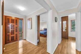 Bush & Beach Retreat - Amaroo Avenue 7 - 8
