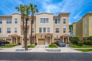 TH155 - 3BR townhome near universal studios - 8