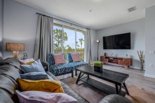 TH155 - 3BR townhome near universal studios - 0