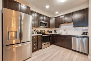 VCR4-404 - 3BR condo sleeps 8 near Universal - 4