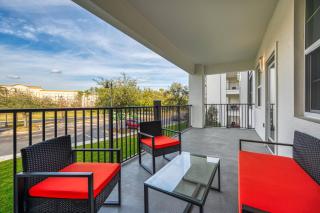 VCR1-204 - 3BR condo sleeps 8 at Vista Cay Resort - 8