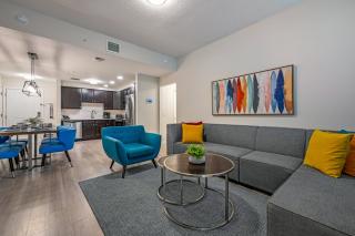 VCR1-207 - 3BR condo sleeps 8 near universal - 6