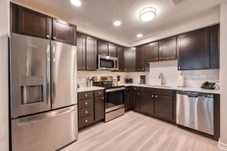 VCR1-104 - 3BR condo sleeps 8 at Vista Cay Resort - 4